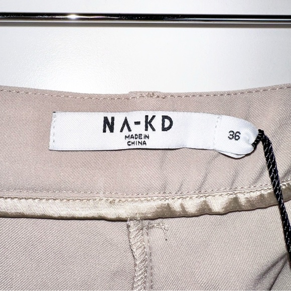 NA-KD Recycled Cropped High Waist Suit Pants In Dark Sand 36 - Picture 9 of 11